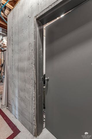 5734 Hervey Lane, Manhattan, KS 66502