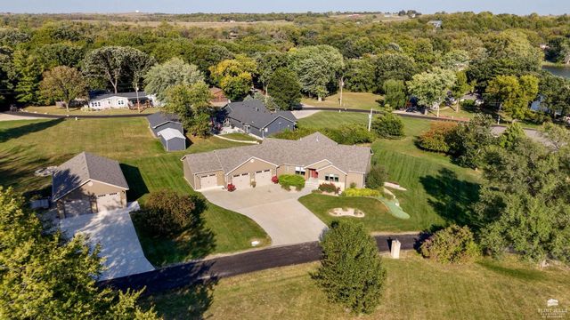 5734 Hervey Lane, Manhattan, KS 66502