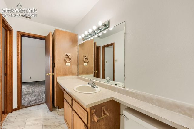 2384 Stepping Stones Way, Colorado Springs, CO 80904