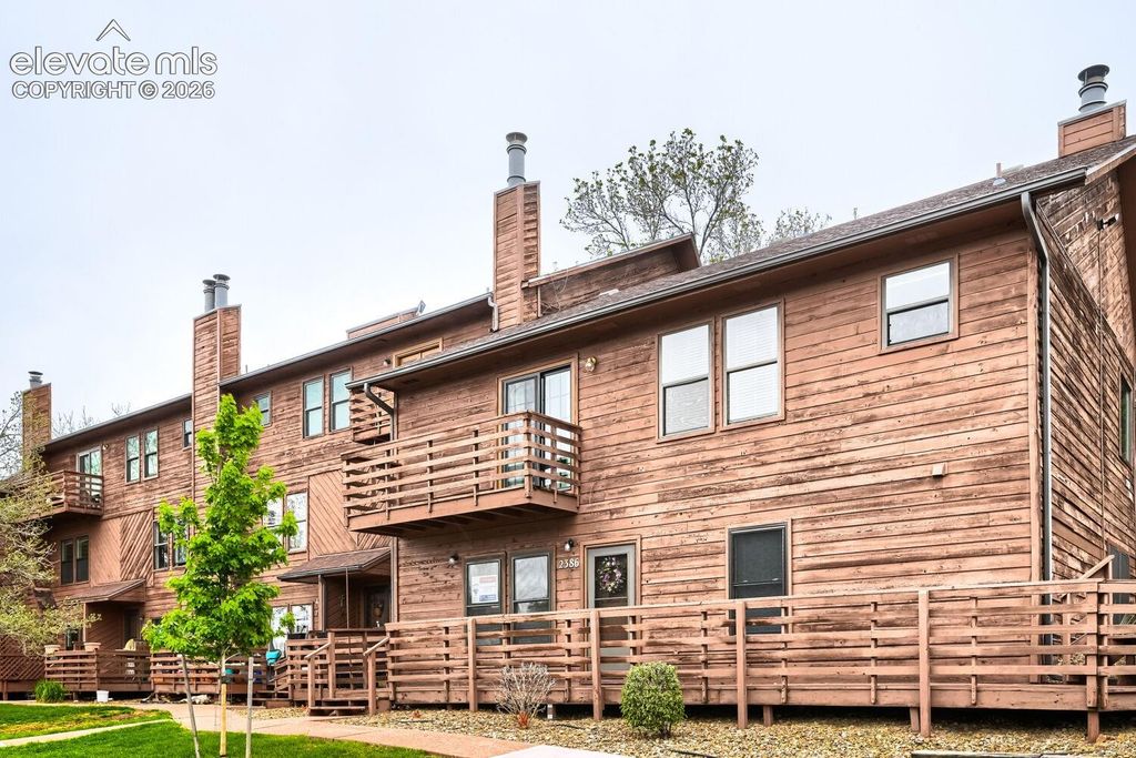 2384 Stepping Stones Way, Colorado Springs, CO 80904