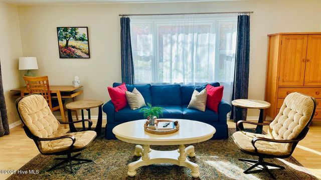 608 Hounds Tooth Court, Winterville, NC 28590