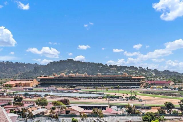 307 Longden Lane, Solana Beach, CA 92075