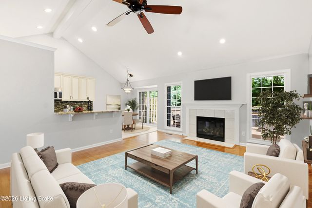 8406 Oxford Woods Ct, Louisville, KY 40222