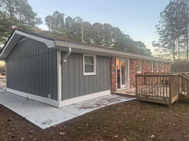 1996 Cleburne Parkway, Powder Springs, GA 30127