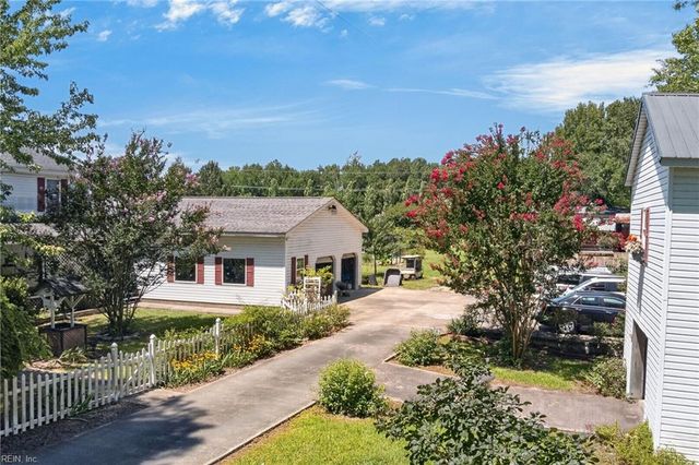 1309 Manning RD, Suffolk, VA 23434