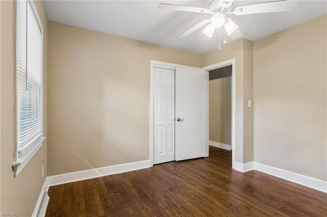 6 Anderson CIR, Newport News, VA 23606