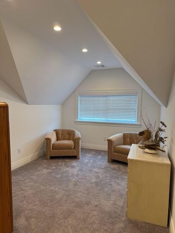 47 Travelers Court, East Greenwich, RI 02818