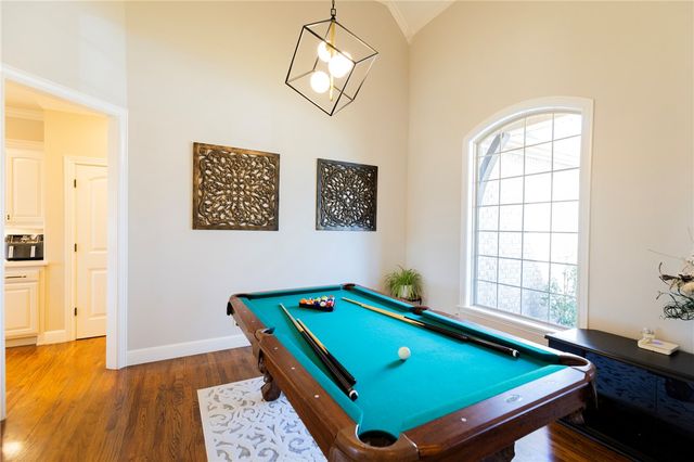 5605 S Chadwick Drive, Rogers, AR 72758