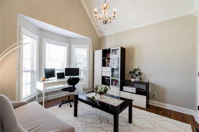 5605 S Chadwick Drive, Rogers, AR 72758