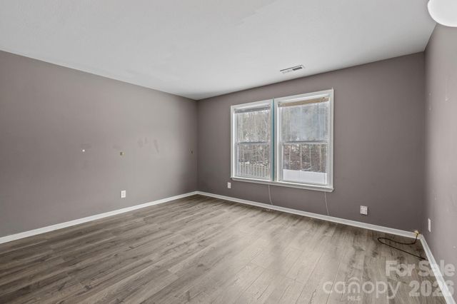 6127 Blue Ash Lane, Charlotte, NC 28215