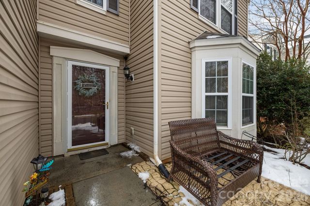 6127 Blue Ash Lane, Charlotte, NC 28215