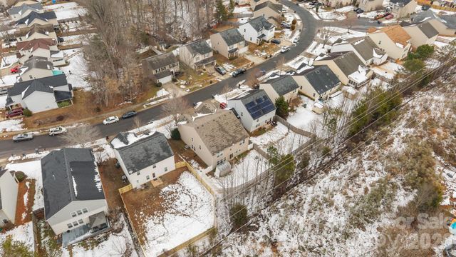 6127 Blue Ash Lane, Charlotte, NC 28215