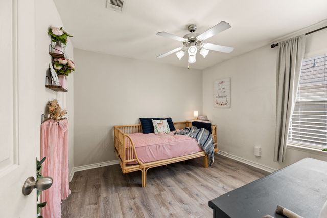 628 Poncho Lane, Fort Worth, TX 76052