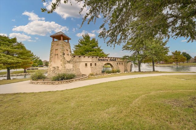 628 Poncho Lane, Fort Worth, TX 76052