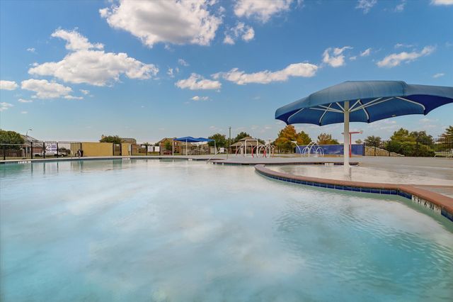 628 Poncho Lane, Fort Worth, TX 76052