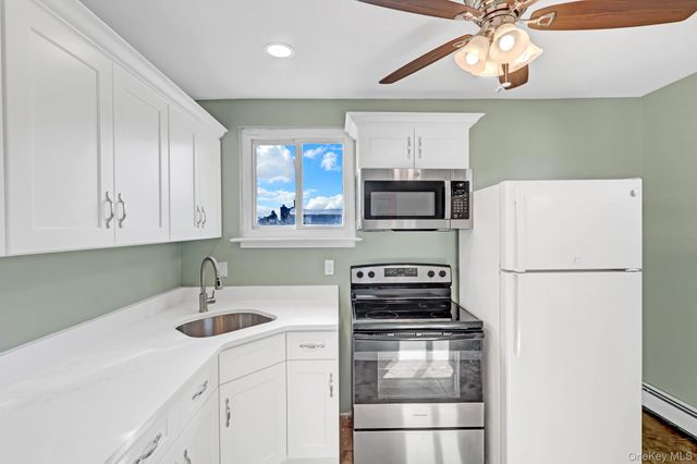 1233 12th Street, West Babylon, NY 11704