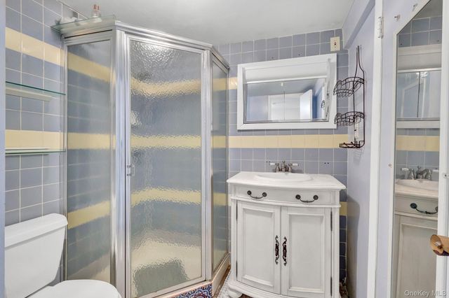 1233 12th Street, West Babylon, NY 11704