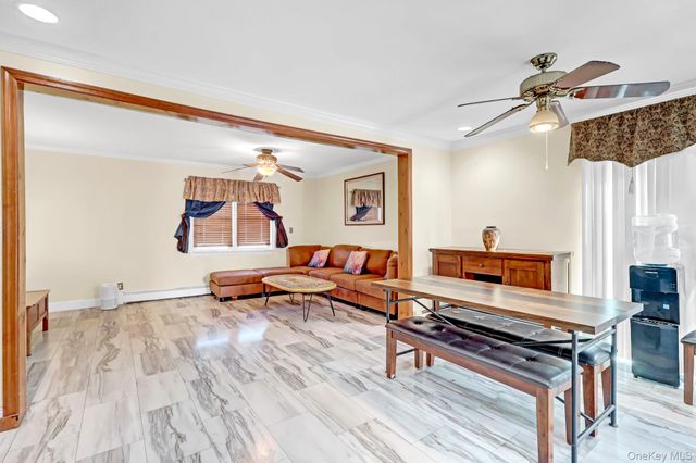 1233 12th Street, West Babylon, NY 11704