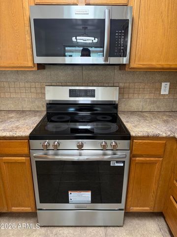 1729 W Beryl Avenue, Phoenix, AZ 85021