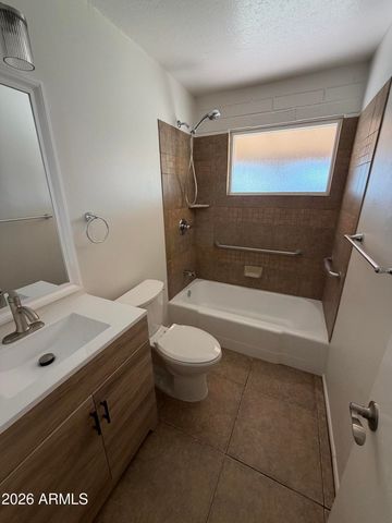 1729 W Beryl Avenue, Phoenix, AZ 85021