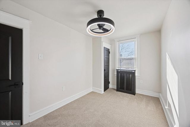 2038 S REDFIELD ST, Philadelphia, PA 19143