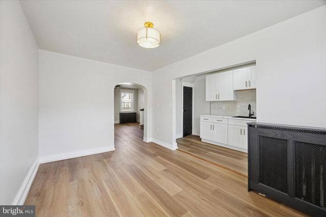 2038 S REDFIELD ST, Philadelphia, PA 19143