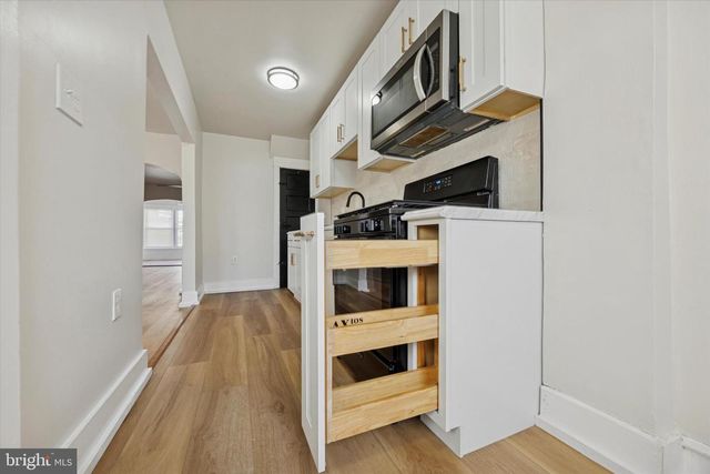 2038 S REDFIELD ST, Philadelphia, PA 19143