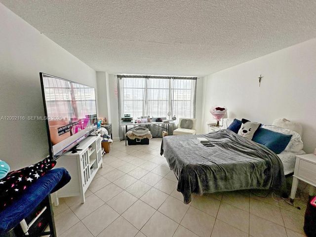 3800 S Ocean Drive 305, Hollywood, FL 33019