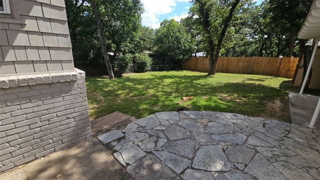 1712 Yolanda Drive, Fort Worth, TX 76112