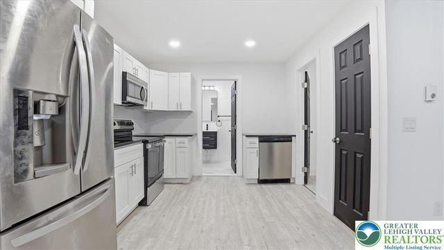 3217 Hamlet Drive, Coolbaugh Twp, PA 18466