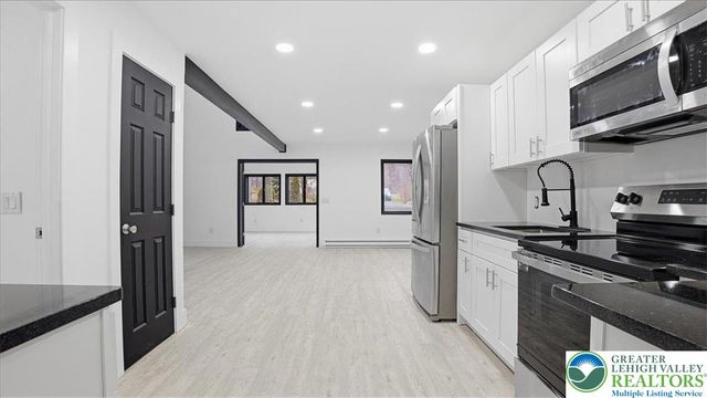 3217 Hamlet Drive, Coolbaugh Twp, PA 18466