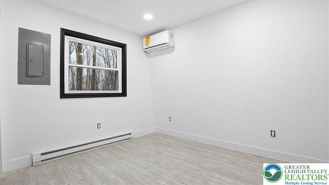 3217 Hamlet Drive, Coolbaugh Twp, PA 18466