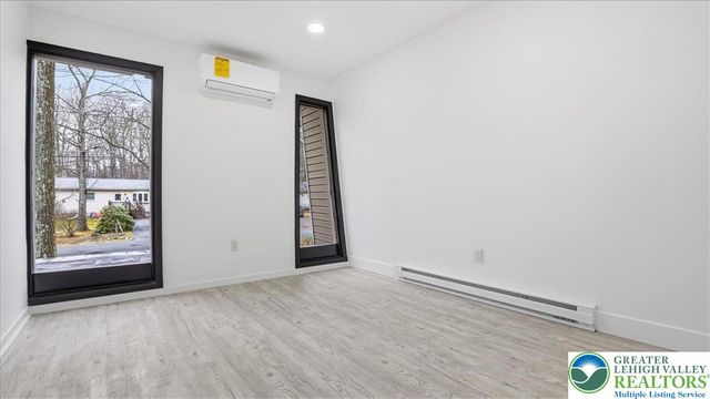 3217 Hamlet Drive, Coolbaugh Twp, PA 18466