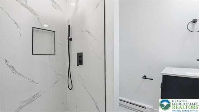 3217 Hamlet Drive, Coolbaugh Twp, PA 18466