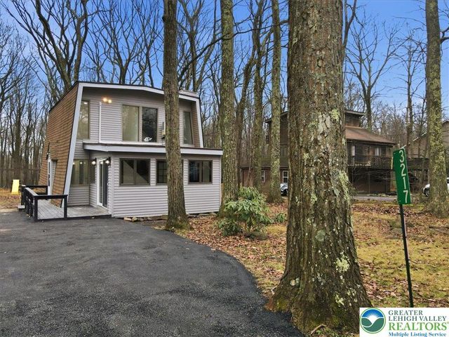 3217 Hamlet Drive, Coolbaugh Twp, PA 18466