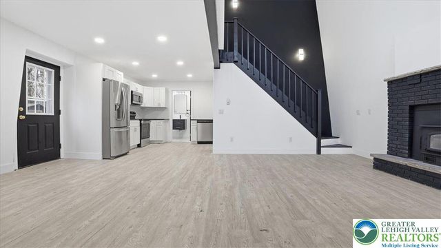 3217 Hamlet Drive, Coolbaugh Twp, PA 18466