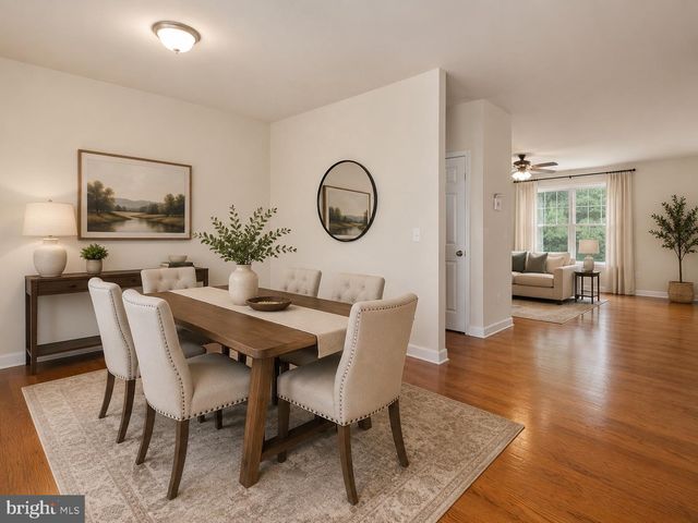 813 MOOREFIELD DR, Ruther Glen, VA 22546