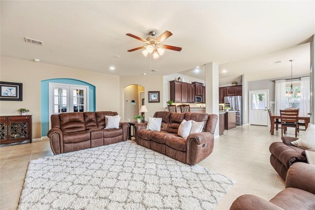 9997 Willow Falls Lane, Brookshire, TX 77423