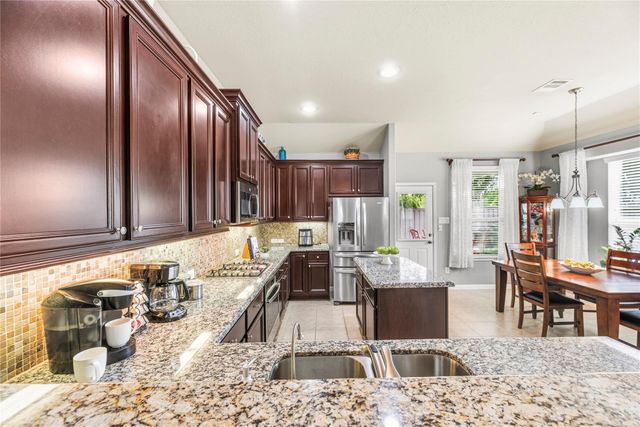 9997 Willow Falls Lane, Brookshire, TX 77423