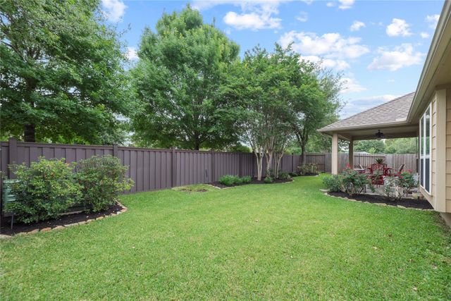 9997 Willow Falls Lane, Brookshire, TX 77423