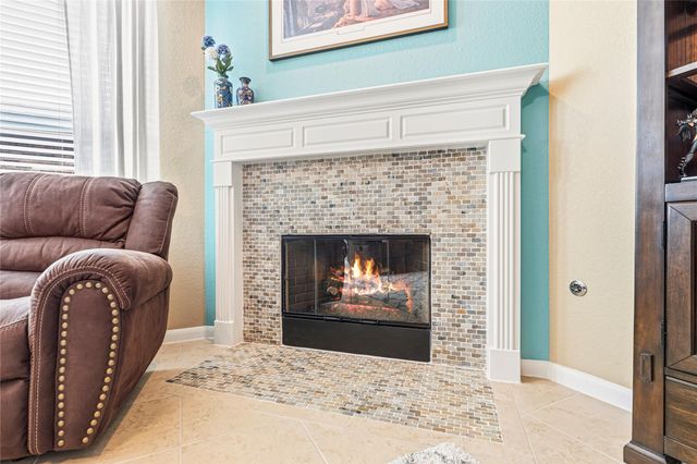 9997 Willow Falls Lane, Brookshire, TX 77423