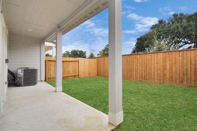 17129 White Acer Way, Houston, TX 77084