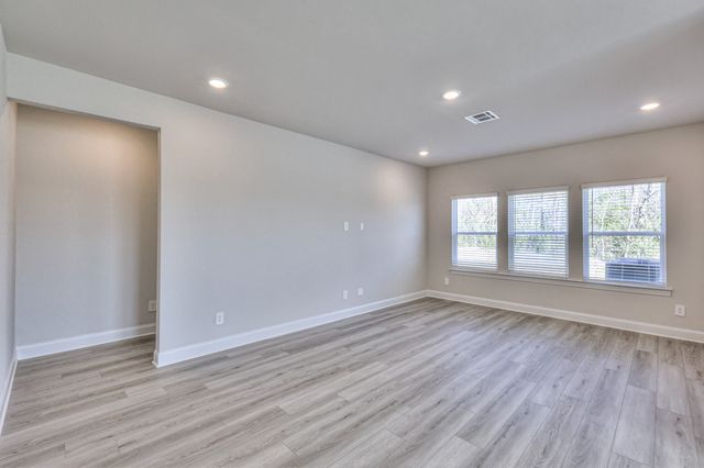 1955 Mahala Dr, Hermitage, TN 37076