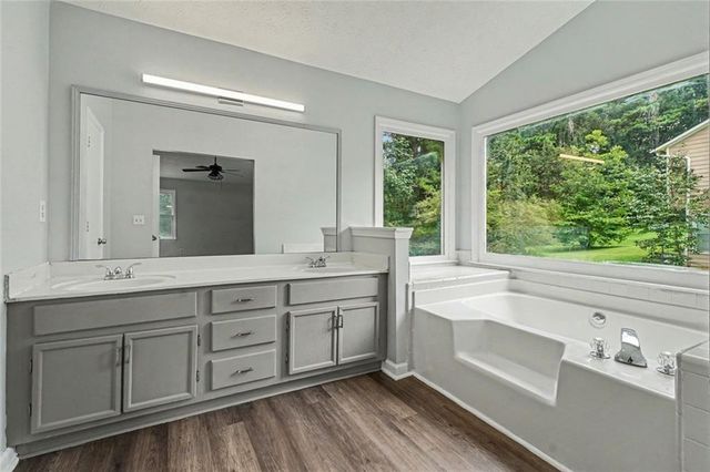 5458 Winslow Crossing N, Lithonia, GA 30038