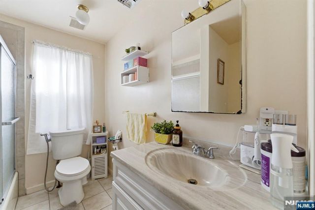 270 Westervelt Place, Lodi, NJ 07644