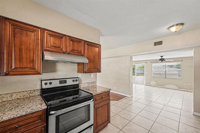 11428 75TH AVENUE, Seminole, FL 33772