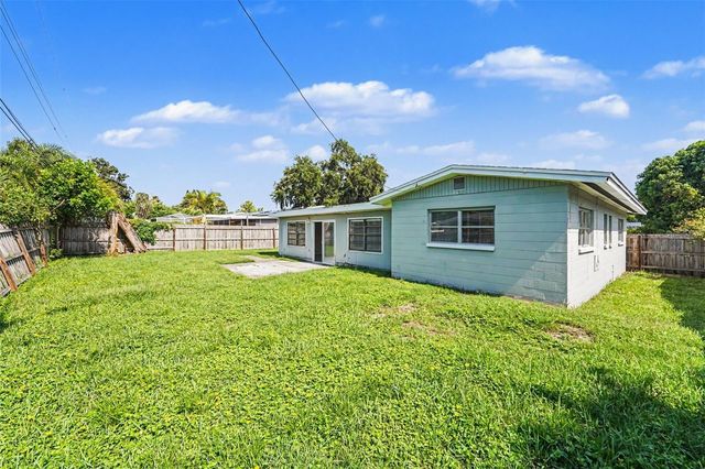 11428 75TH AVENUE, Seminole, FL 33772