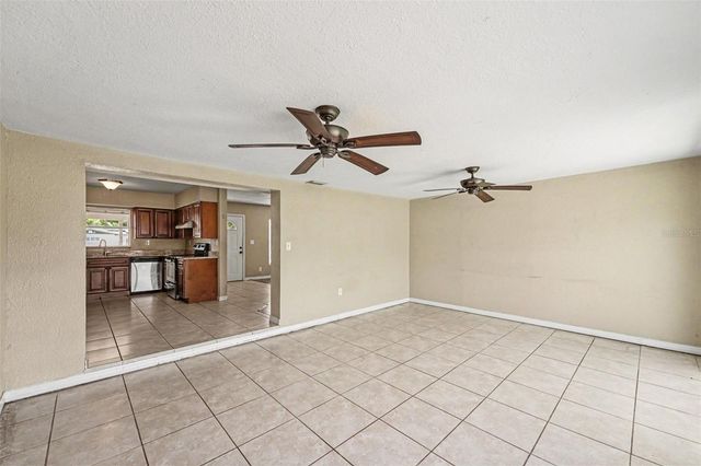 11428 75TH AVENUE, Seminole, FL 33772