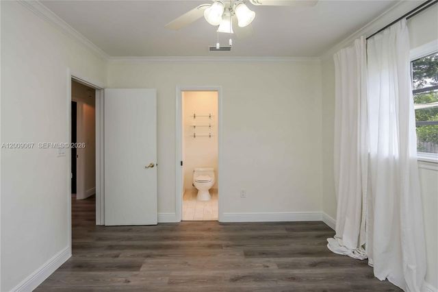 8035 SW 63rd Pl, South Miami, FL 33143