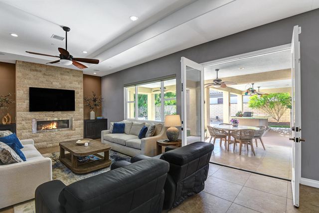 79185 Shadow Trail, La Quinta, CA 92253